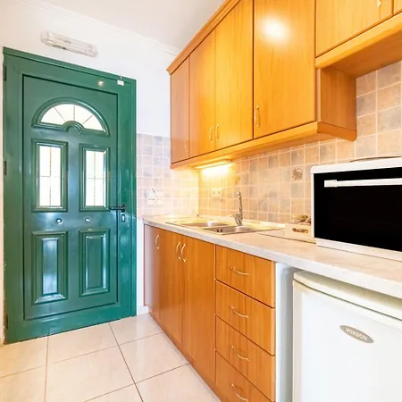 Spyridoula 13 アパートホテル